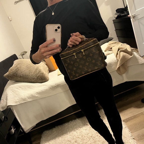 Authentic Louis Vuitton Nice Bb - Picture 13 of 16